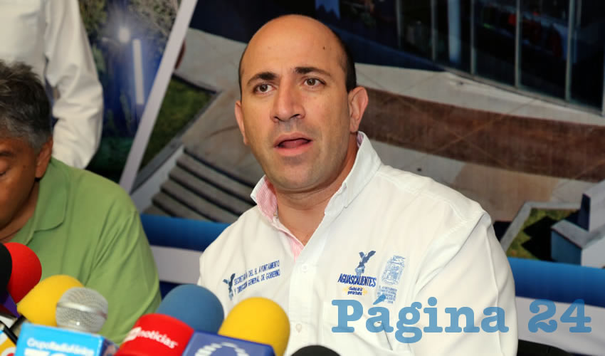 Manuel Cortina Reynoso, secretario del Ayuntamiento: El que haya contendedores desbordados de basura no significa “que no estemos haciendo nada”