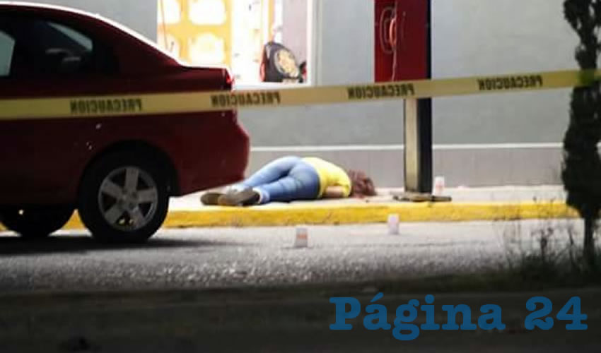 Así quedó el cuerpo sin vida de esta mujer que no ha sido identificada por las autoridades