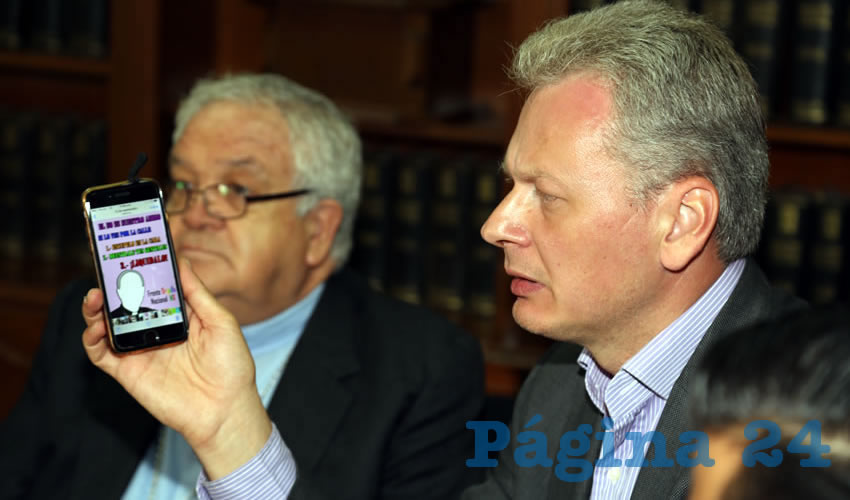 Rueda de prensa en el Obispado (Foto: Eddylberto Lu&eacute;vano Santill&aacute;n)