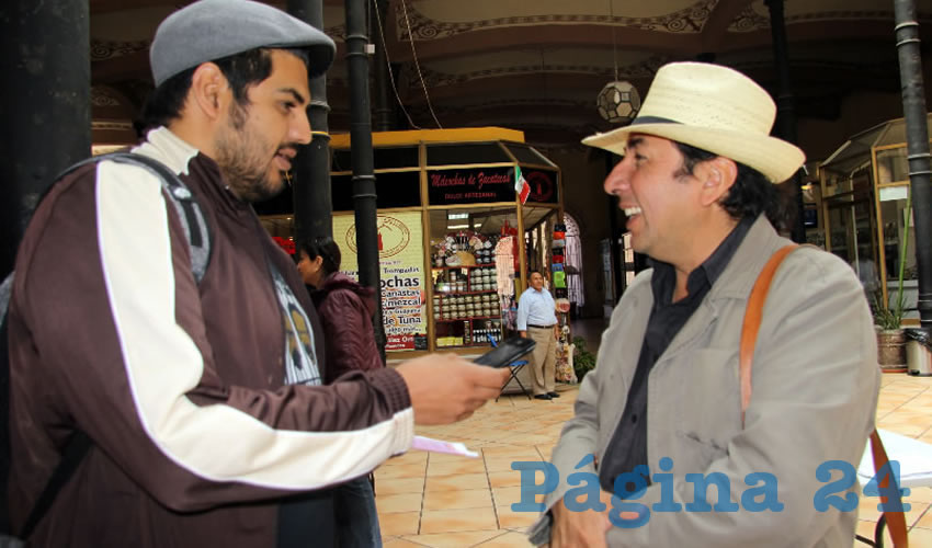 En esta segunda edición, comentó Letechipia Alvarado, además de los estados participantes en la edición anterior se incluyen invitados de otros estados, lo que hace que el Fandango pase a ser de un evento regional a uno nacional. (Foto Rocío Castro Alvarado)