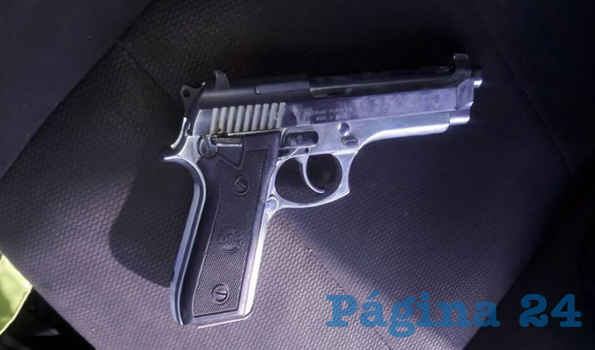 El arma que portaban los ladrones for&aacute;neos