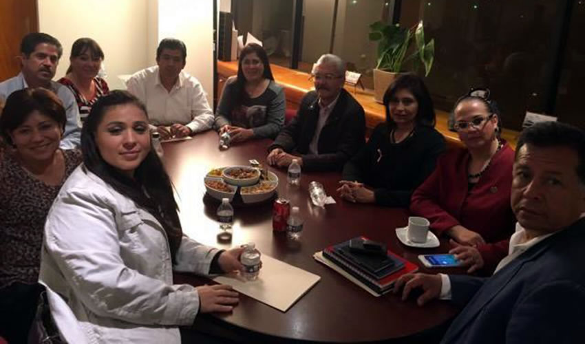 También de participar en la construcción de una planilla de coalición.
