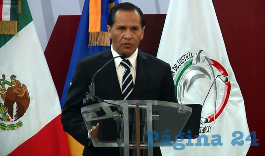 El fiscal general de Jalisco pidió a Arely Gómez, procuradora general de la Repúplica, que se adecuen los criterios del nuevo sistema de justicia para que este cumpla su función/Fotos: Cortesía