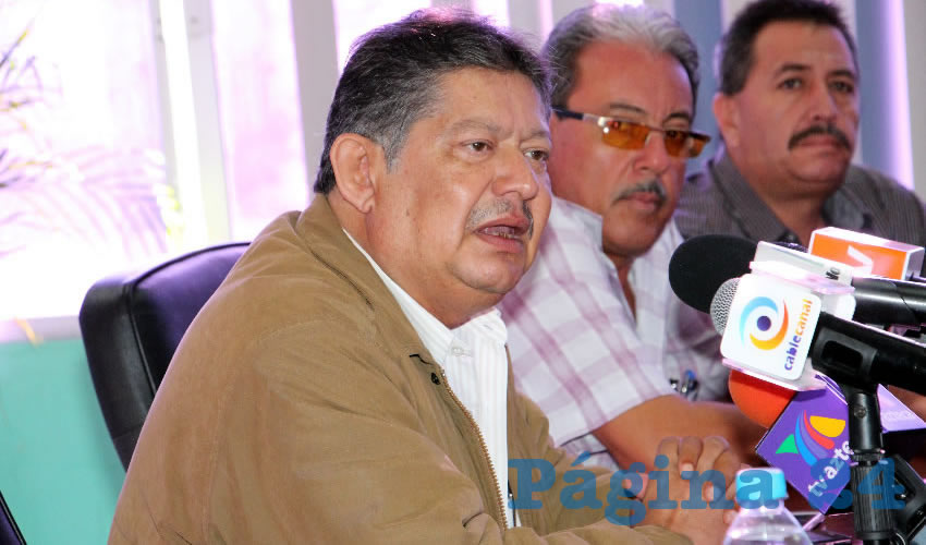 Roberto Mora M&aacute;rquez, l&iacute;der del Sindicato de Trabajadores de Autotransporte Urbano, Suburbano de Personal, Anexos y Similares