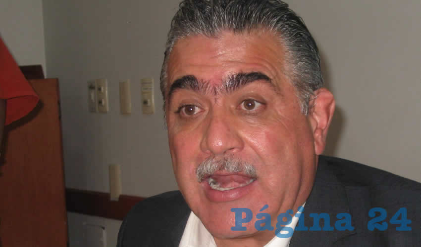 La iniciativa presentada por el PAN para otorgar transporte gratuito a estudiantes, discapacitados y personas de la tercera edad no es viable, de acuerdo con el diputado priísta Hugo Contreras Zepeda/Foto: Francisco Tapia