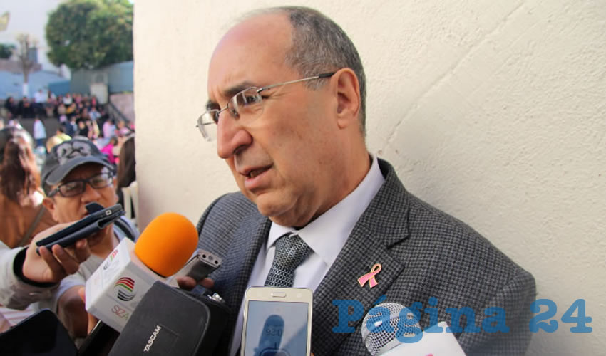 Gilberto Breña Cantú: “Viendo el presupuesto que se tenía y tratando de brindar un mejor servicio a la población, se está viendo la posibilidad de hacerlo a pie de carretera, a un lado de donde se encuentra el Hospital General” (Foto: Rocío Castro)