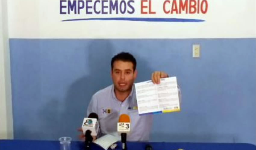 Miguel Ángel Varela Pinedo, alcalde de Tlaltenango, Zacatecas, pidió que se continúe con la carretera que uniría municipios de este estado con el de Jalisco, lo que traería beneficios a miles de habitantes/Foto: Cortesía 