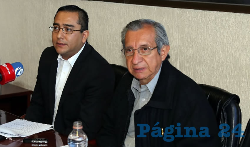 Rueda de prensa del ISSEA (Foto: Eddylberto Lu&eacute;vano Santill&aacute;n)