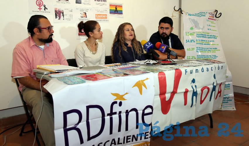 Rueda de prensa de organizaciones civiles (Foto: Eddylberto Luévano Santillán)