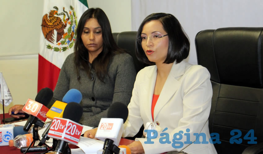 María de la Luz Domínguez Campos: En Cieneguillas el trato es humillante hacia ellas y sus familias por parte del personal de custodia, particularmente se quejan de las revisiones rigurosas tanto corporales como de sus pertenencias, que en muchos casos son denigrantes como es el caso de las inspecciones anales o vaginales, sostuvo la titular de la CDHEZ (Foto: Rocío Castro)