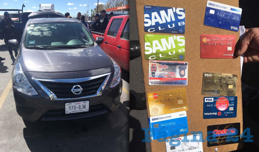 El veh&iacute;culo Nissan Versa | Diversas tarjetas bancarias y departamentales portaban los hoy detenidos