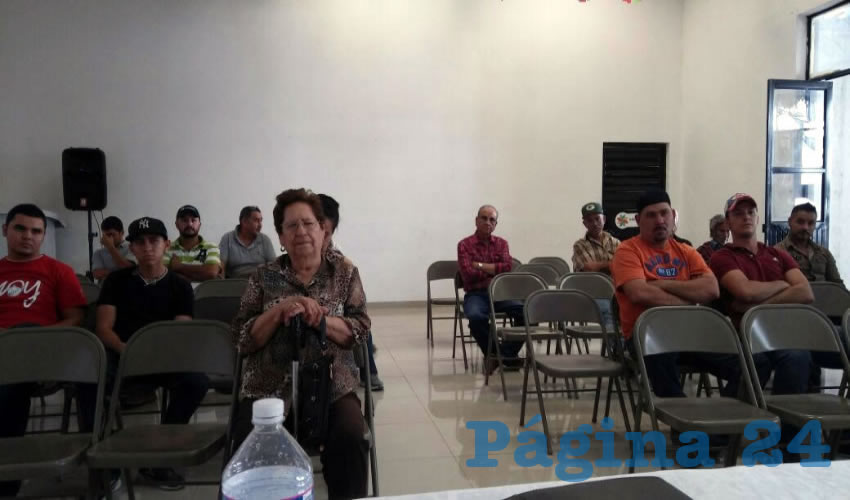 Los vecinos de la calle Centenario se mostraron escépticos en cuanto al fin que se persigue para rehabilitar la arteria, a dos meses de concluir la presente administración municipal
