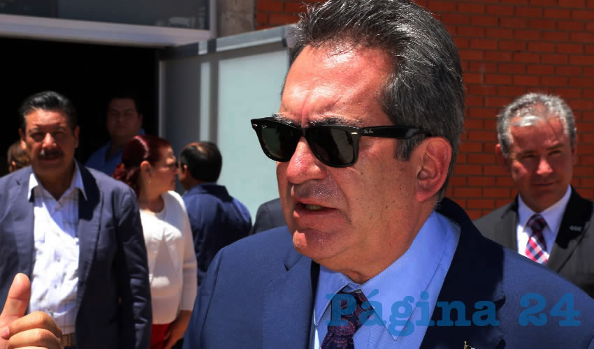 Carlos Lozano de la Torre, gobernador del Estado