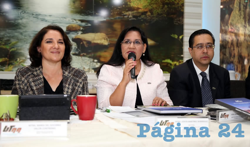 Jovita Martínez Rodríguez, rectora de la UTNA