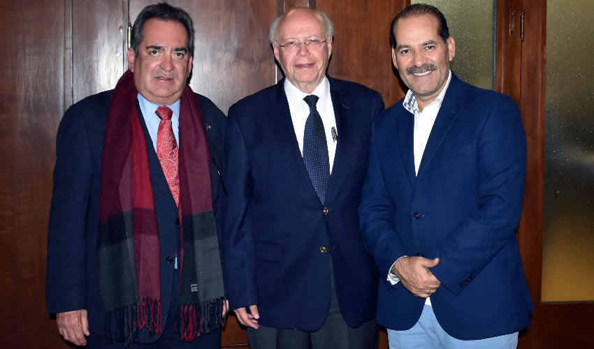 Destaca Jos&eacute; Narro la voluntad y el trabajo conjunto para asegurar una transici&oacute;n tersa que garantice la disponibilidad de servicios de salud &oacute;ptimos