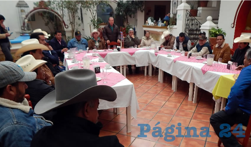 Mujeres y hombres del campo preparan medidas de presión, si no se resuelve el precio