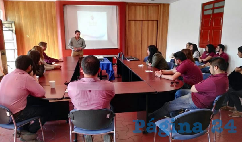 Estudiantes del Instituto Tecnológico de Sombrerete, Zacatecas, fueron informados sobre los avances de los programas aplicados para desarrollar el Pueblo Mágico de Calvillo