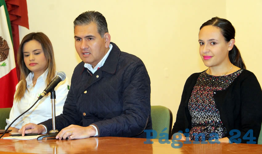 Víctor Armas Zagoya: “Existen pocas referencias documentadas sobre el Águila Real en el estado de Zacatecas, por eso el estudio que durará un año nos permitirá identificar con precisión las regiones más relevantes de la geografía estatal” (Foto: Rocío Castro)