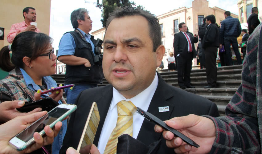 Antonio Guzmán Fernández: La administración estatal aún adeuda 16 millones de pesos de subsidio que no ha entregado a las arcas universitarias (Foto: Rocío Castro Alvarado)