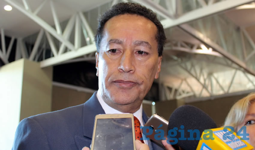 Catarino Martínez Díaz: Para la decisión final debe haber un acuerdo colectivo entre las instancias que tienen que ver en el tema, sin embargo Virgilio Rivera concejero presidente del IEEZ, es quien tiene la conducción del proceso (Foto: Rocío Castro)