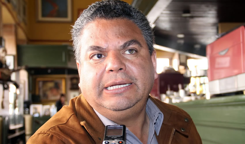 Javier Mendoza Villalpando: “Los ciudadanos podrán obtener en máximo 20 minutos el pasaporte fuera filas, incomodidad, corrupción, coyotes, fuera de todo” (Foto: Rocío Castro)