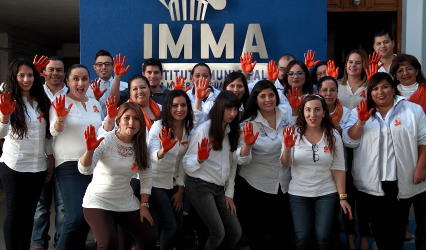 Asimismo, se impartieron un total de 202 talleres de orientaci&oacute;n y concientizaci&oacute;n en escuelas y a personal de la administraci&oacute;n p&uacute;blica