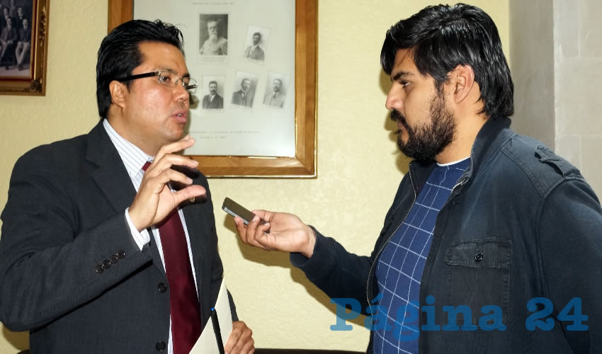 Omar Carrera Pérez: Los legisladores “prefieren tomar de urgente y obvia temas sin sentido como el de los payasitos y no los que verdaderamente necesitan ser tratados de esta manera”. (Foto: Merari Martínez Castro)