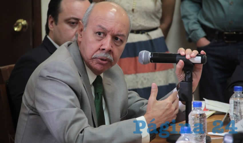 “No conozco la nota, pero quiero decirle que la Fiscalía ha estado dándole seguimiento todo el tiempo y ha trabajao no sólo el tema de los feminicidios sino el de los homicidios, y tratando de que las tasas delincuenciales bajen”, explicó Rafael González Pimienta/Foto: Archivo Página 24