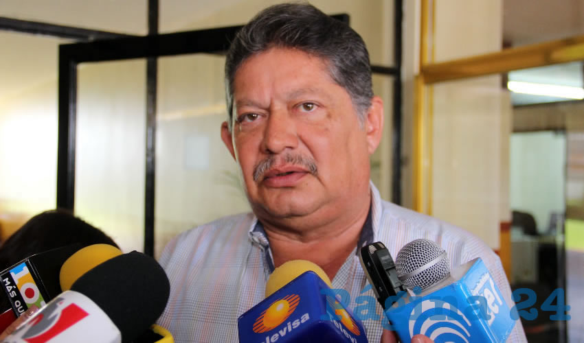 Roberto Mora M&aacute;rquez, secretario general del Sindicato del Sector Transportista