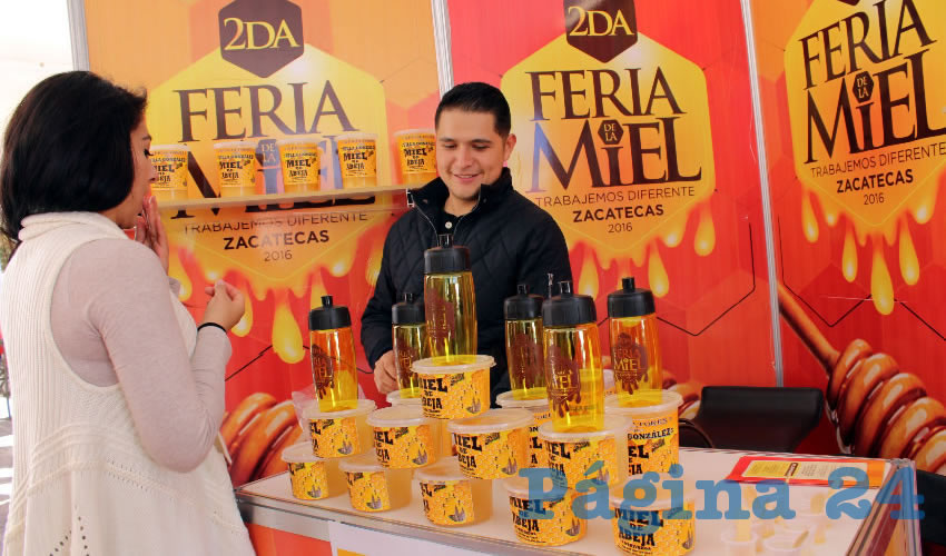 Carlos Bárcena Pous: Se pretende encontrar nicho de mercado regional para los subproductores de la colmena: cosmetológicos, terapéuticos, confitería, alimentos y bebidas entre otros muchos productos (Foto: Rocío Castro Alvarado)
