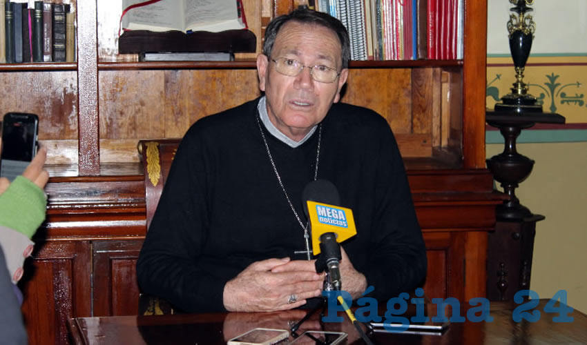 “Quien gane que mire más allá, no pensando en su reelección, sino en la cuidad”: Sigifredo Noriega (Foto Rocío Castro Alvarado)