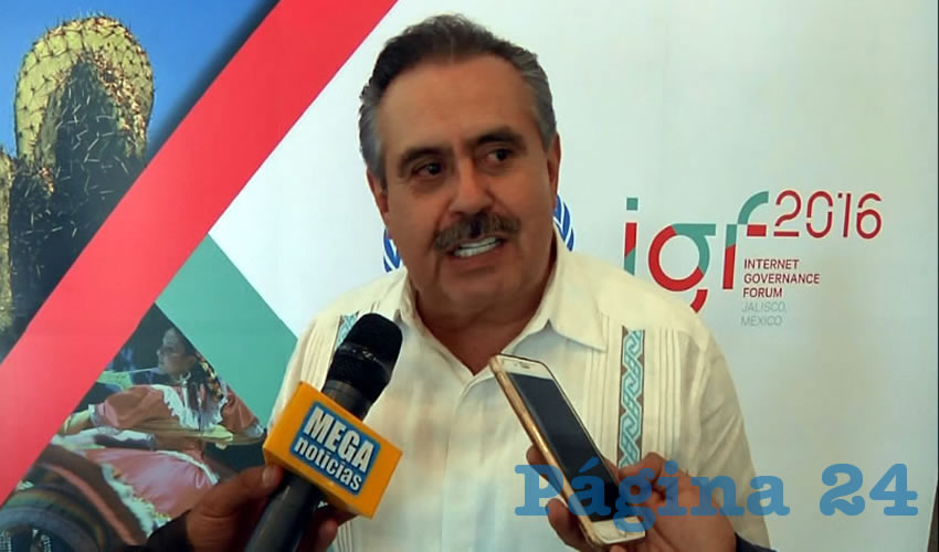 “Que los señores no quieren troncales, eso es problema de ellos, la reforma y la reestructuración del transporte va adelante contra los intereses de cuatro, cinco gentes, porque no son más, todos los demás están trabajando y están saliendo adelante”, señaló el funcionario de movilidad/Foto: Francisco Andalón López 
