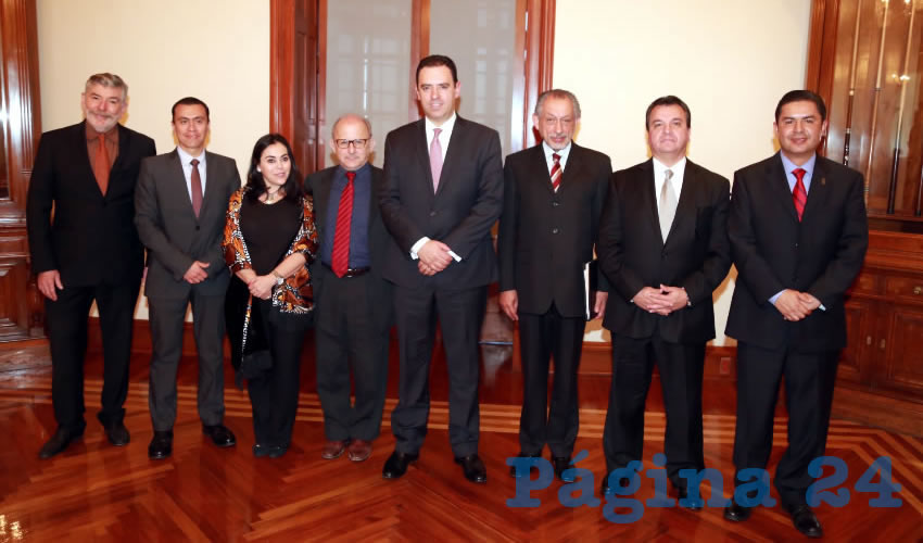 Gobernador Tello anunció los festejos del Centenario en el Alcázar del Castillo de Chapultepec