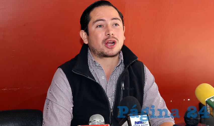 Jes&uacute;s Enrique Ram&iacute;rez P&eacute;rez, secretario general de la CROM (Foto: Eddylberto Lu&eacute;vano Santill&aacute;n)