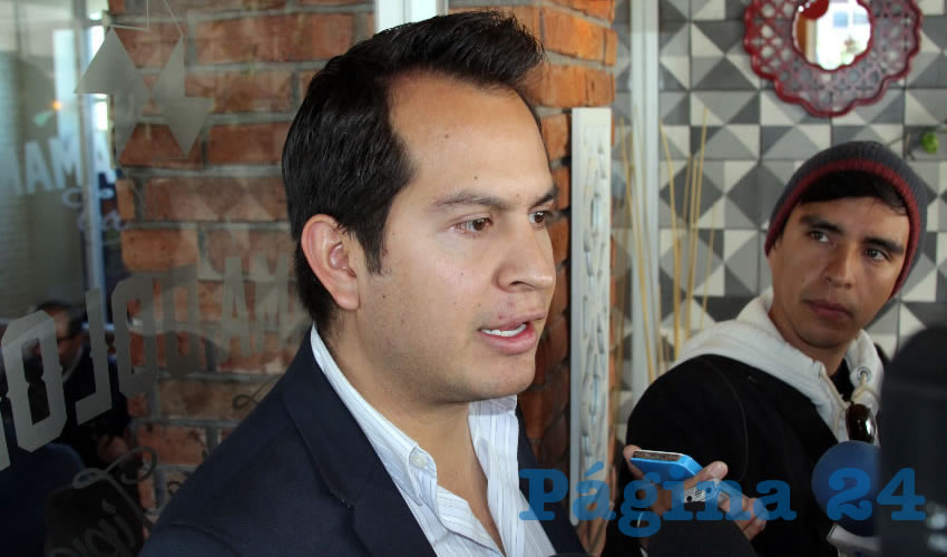Víctor Legaspi Solís: Durante esos días hubo reporte de cierre de restaurantes y otros con una baja de 50 por ciento, dado que una de las funciones primordiales del restaurantero es el vender alimentos preparados con bebidas alcoholizadas (Foto: Rocío Castro Alvarado)