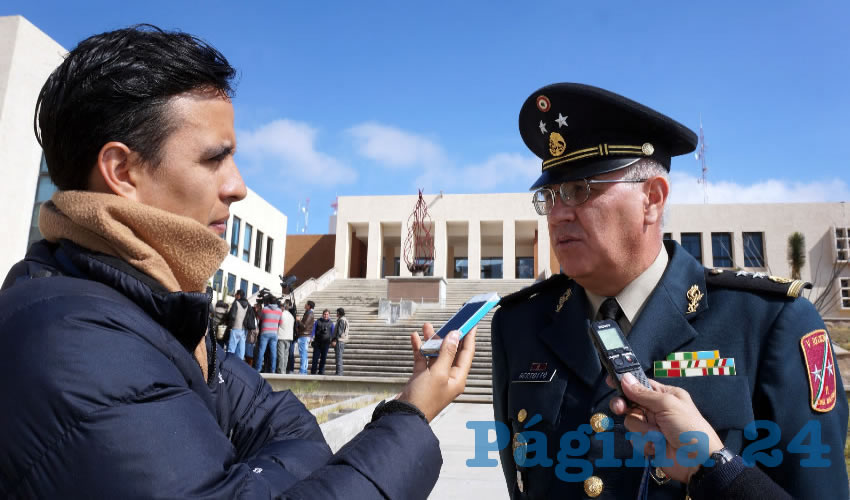 Guillermo Almazán Bertotto: “Toda la sociedad sabe que no es una función del ejército, de las Fuerzas Armadas la seguridad pública, es una función de las autoridades civiles, lamentablemente el orden municipal de los diferentes municipios del este estado adolece de una falta en número de elementos de seguridad pública” (Foto: Merari Martínez Castro)