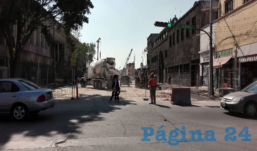 En avenida Alcalde se recuperarán los tres carriles por sentido, a excepción del área comprendida entre la glorieta de La Normal y avenida de Los Maestros, donde quedarán habilitados dos carriles por sentido/Foto: Francisco Andalón López