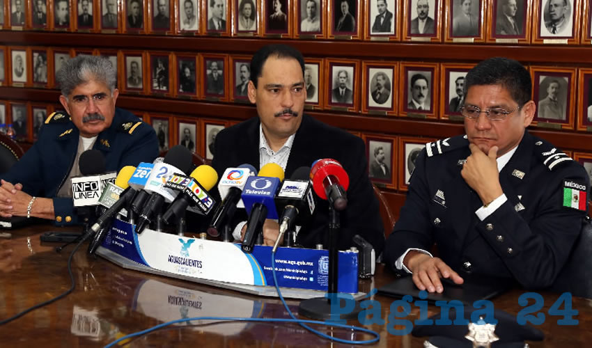 Pablo Jos&eacute; God&iacute;nez Hern&aacute;ndez se separa del cargo y como encargado de despacho se nombra al capit&aacute;n Jos&eacute; H&eacute;ctor Ben&iacute;tez L&oacute;pez