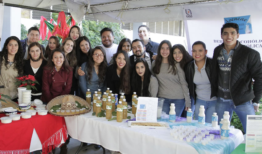 Alumnos de la UAA y del TESVG presentan un total de 34 proyectos alimenticios