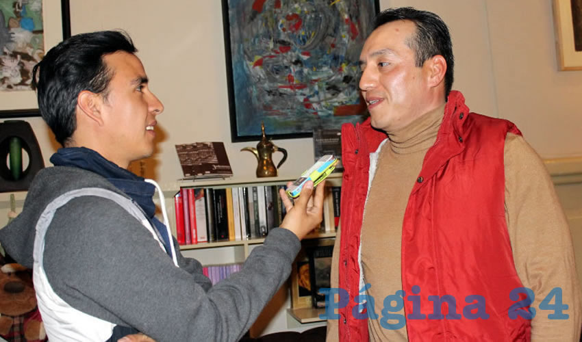 Jesús Trejo Palacios: El ayuntamiento estableció una cuota para la universidad, sin embargo se dio a conocer que no se pudo pagar esta cuota, por ello ya no se realiza esta actividad y que ahora la hacen las mismas unidades académicas con el acuerdo que no se les iba a cobrar el ingreso al basurero municipal (Foto: Rocío Castro Alvarado)