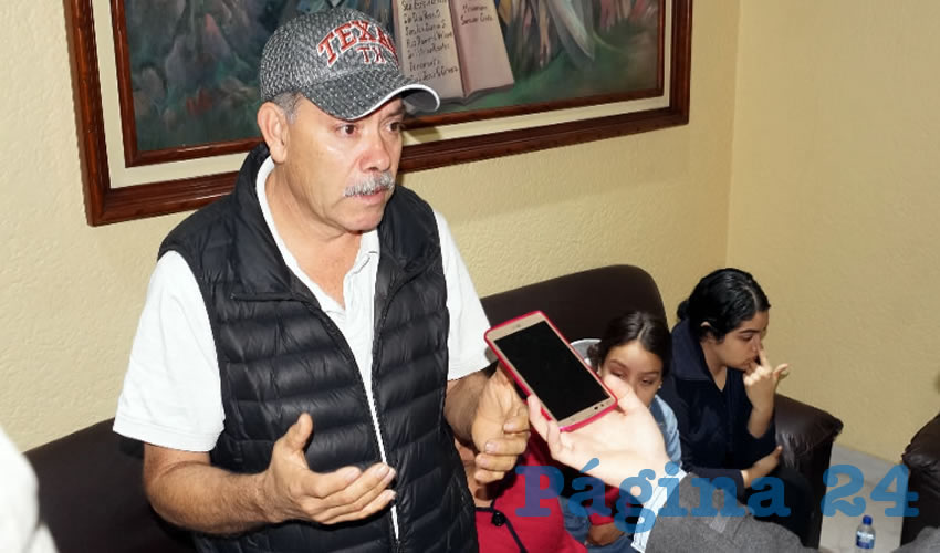 La familia Castañeda solicita apoyo a las autoridades para que los ayuden a regresar a Estados Unidos, país en el que residen de manera legal desde hace más de 20 años (Foto: Merari Martínez Castro)
