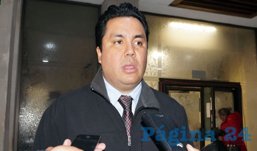 Omar Carrera Pérez: Las empresas mineras “están presionando no a nivel estatal, sino a nivel federal, para que no se les multiplique en efecto dominó el cobro de impuestos en otros estados del país” (Foto: Merari Martínez Castro)