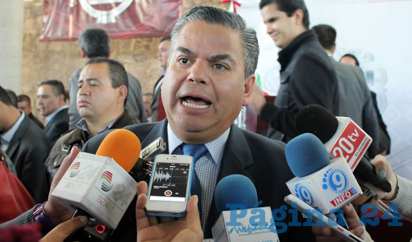 Javier Mendoza Villalpando: Una persona de Noria de Ángeles perdió su pasaporte en Loreto por lo que en este caso la Procuraduría General de la República (PGR) detuvo a una persona colombiana en un puerto turístico en Cancún (Foto: Rocío Castro Alvarado)