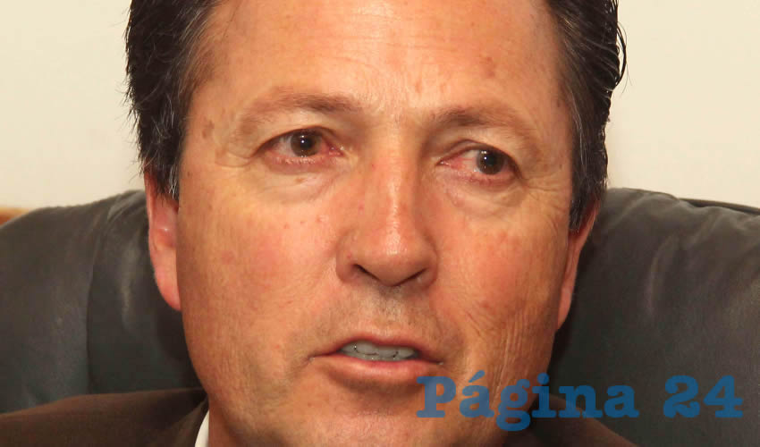 Ra&uacute;l Silva Perezchica, director del IEA: El horario de ingreso a las escuelas se mantiene de forma normal