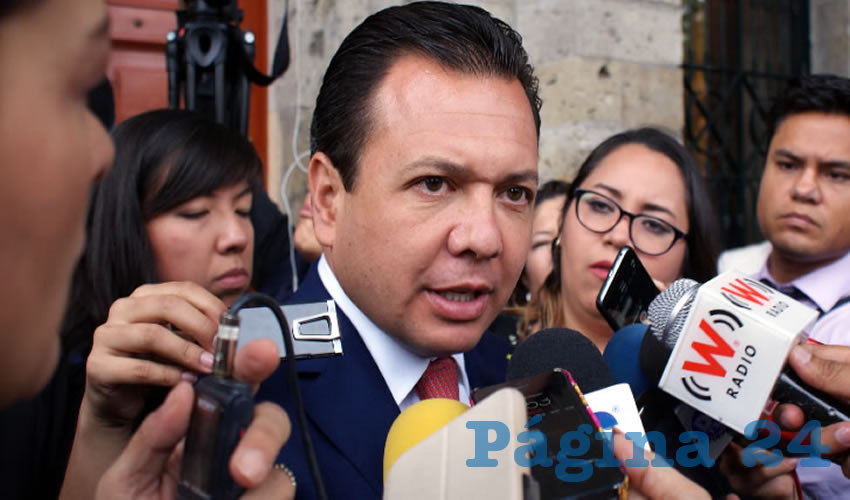 “Pensando que como estamos inmersos en el periodo vacacional y el periodo navideño nadie nos vamos a dar cuenta y nadie vamos a protestar, por eso la gente está harta de los gobiernos (…); es una gran oportunidad porque podemos salir a las calles unidos para exigirle al gobierno federal que dé marcha atrás en estos aumentos”, tronó el alcalde Pablo Lemus/Foto: Archivo Página 24