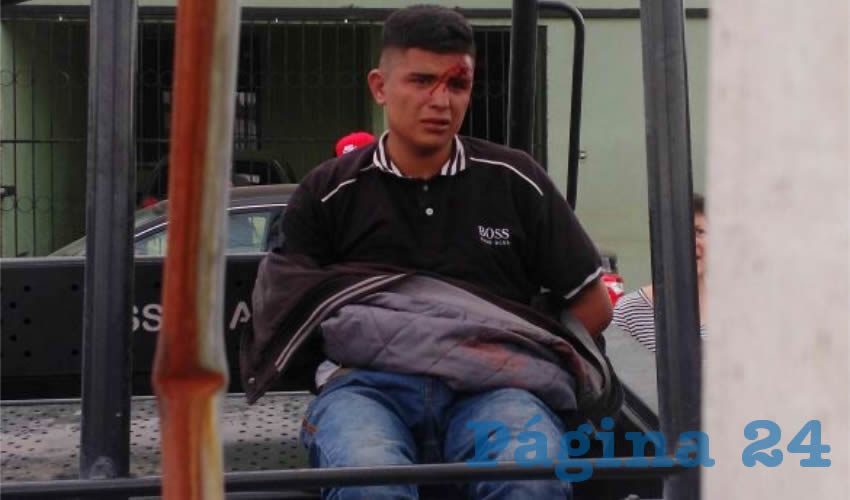Alexis Romero Garc&iacute;a solt&oacute; el llanto al ser subido a la patrulla