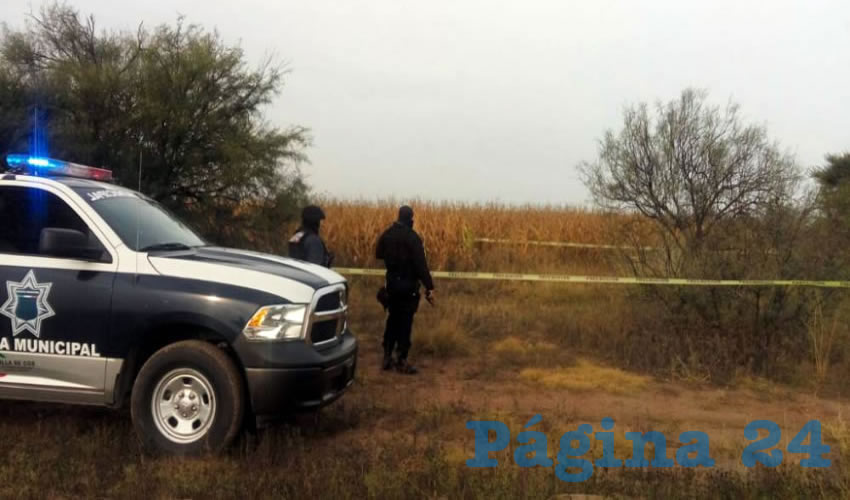 La policía cercó la zona en donde estaban los tres cuerpos