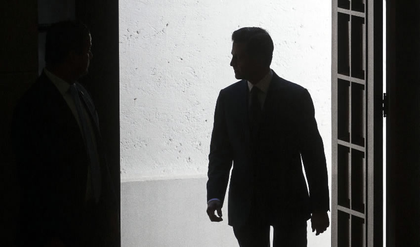 “Como presidente de la República comprendo la molestia y el enojo que hay en la población en general y en distintos sectores de nuestro país (…). Es una decisión difícil, dolorosa, pero inevitable; no hacer sería más grave y delicado”, dijo, y el pueblo de México enardeció/Foto: Cuartoscuro 