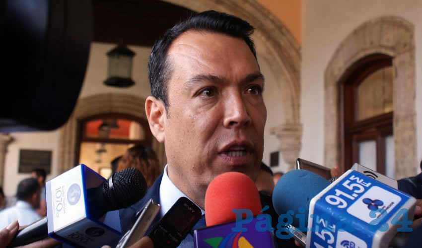 Queda en manos de los integrantes del Comité de Validación de Tarifa el asignar una tarifa emergente como proponen los transportistas, o en proponer medidas alternas al gobierno estatal, pero que no peguen en la economía de los jaliscienses, explicó el secretario Roberto López Lara/Foto: Archivo Página 24