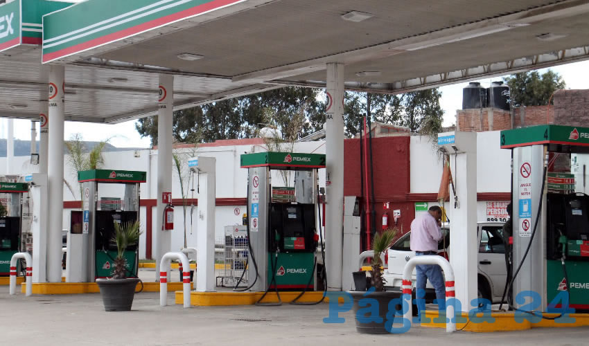 Aseguró que en una de las estaciones lograron llevarse gasolina, así como aceite y aditivos, pero por esta situación dejaron de suministrar el combustible.